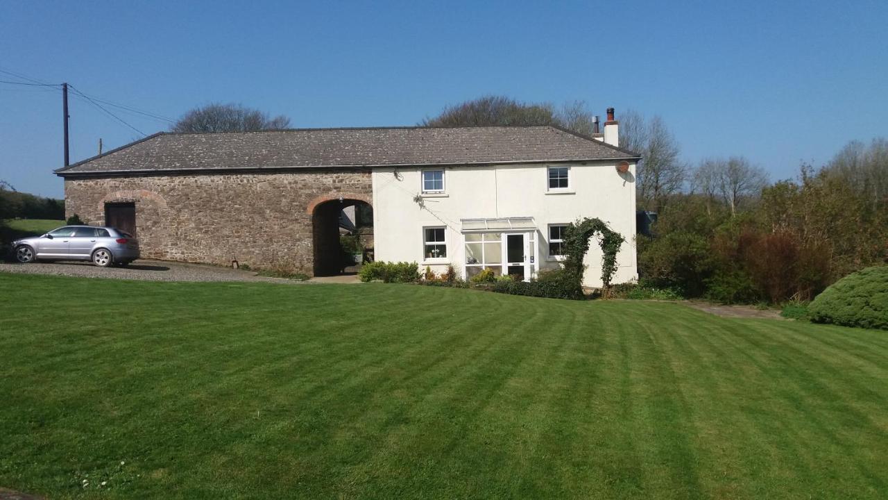 Rectory Farm Acomodação com café da manhã Haverfordwest Exterior foto